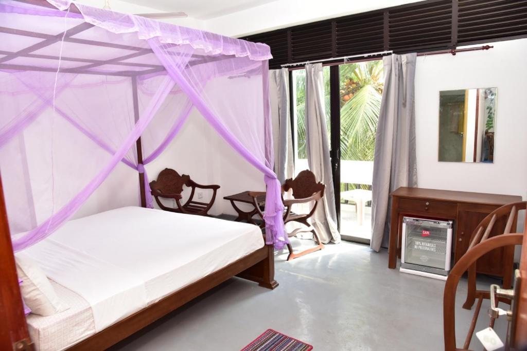 Relax Inn Hikkaduwa Extérieur photo